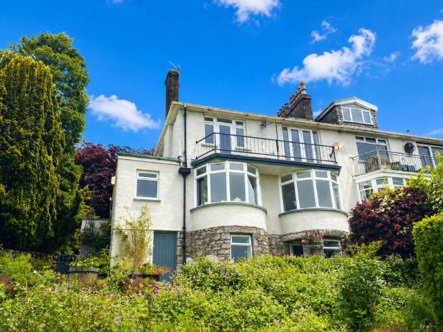 Flat for sale in Grange-over-sands