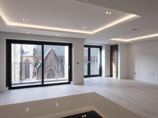 Flat for sale in Haymarket, Scotland