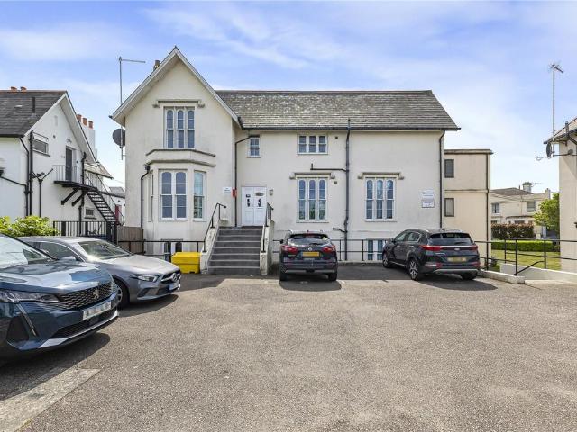 Flat for sale in Hamerton, Kent