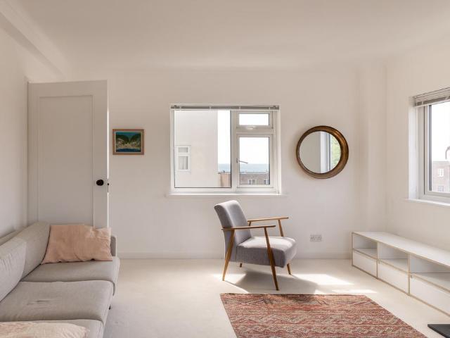 Flat for sale in Old Town, Heathlands