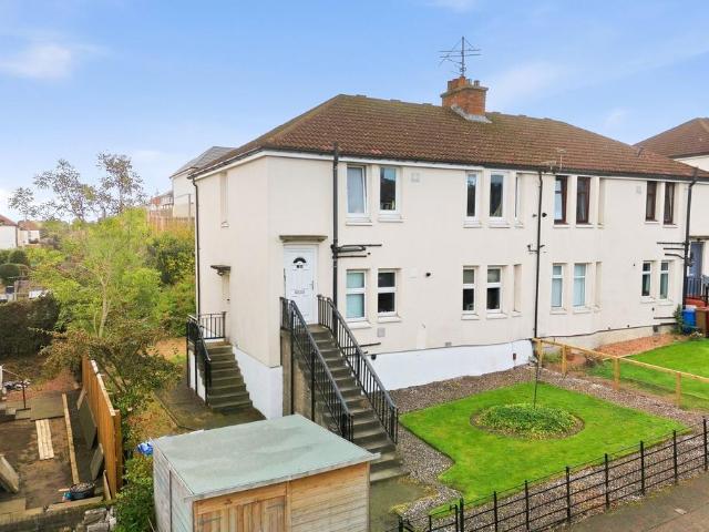 Flat for sale in Woodside, Dundee