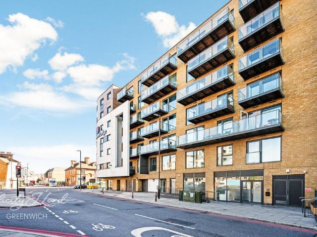 Flat for sale in Isle Of Man