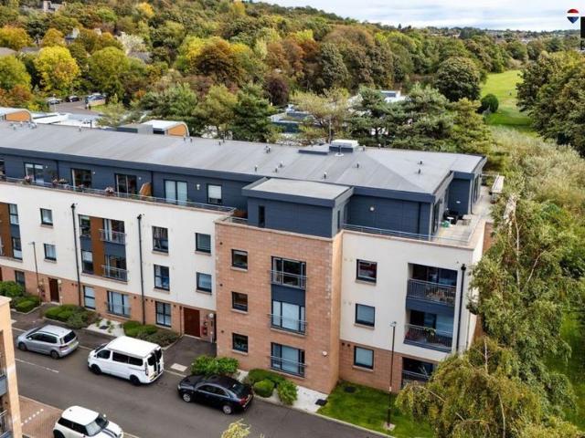 Flat for sale in Corstorphine, City of Edinburgh