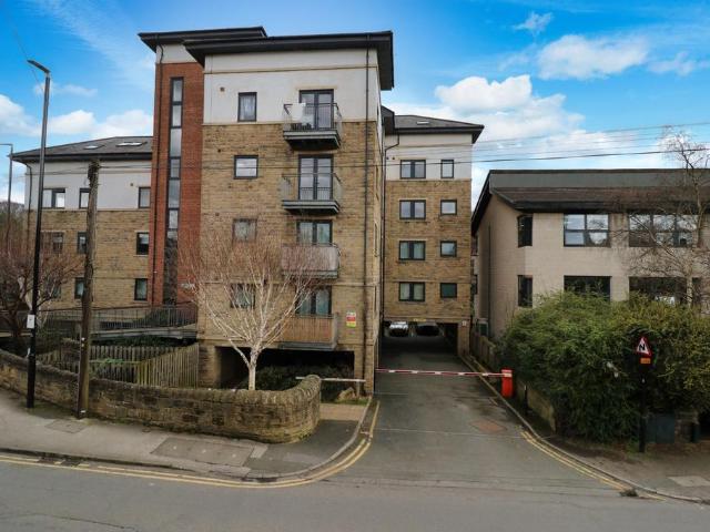 Flat for sale in Horsforth, Isle Of Man