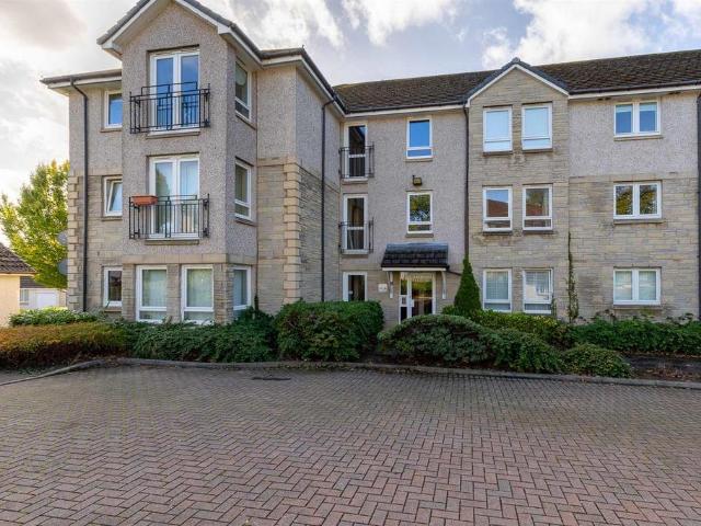 Flat for sale in Cherrybank, Perth