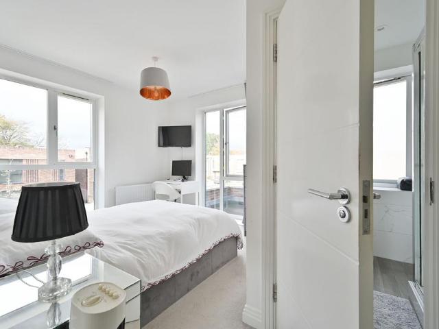 Flat for sale in Waterdale, St Albans