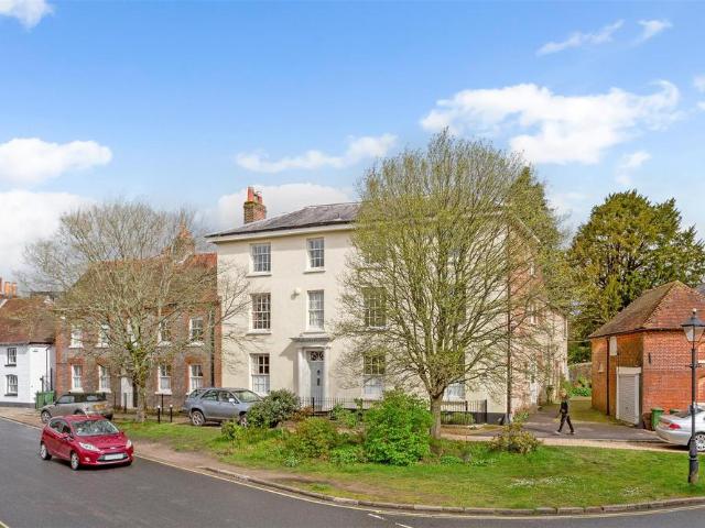 Flat for sale in Petersfield, Bolton Low Houses