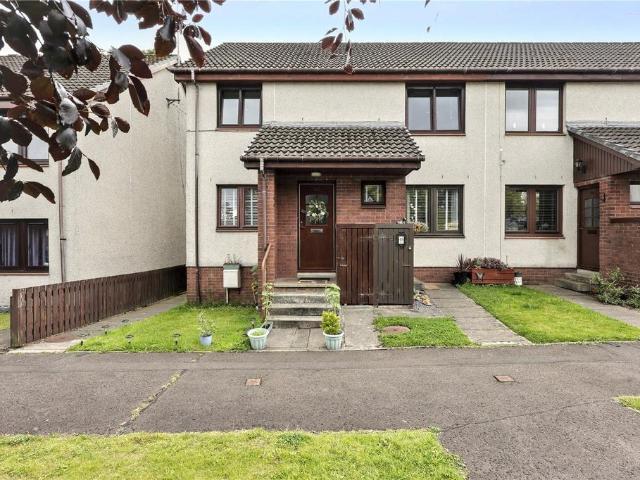 Flat for sale in Kelty, Scotland