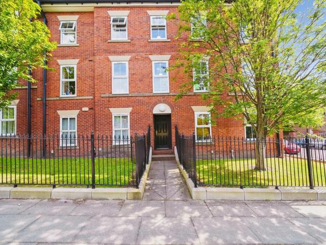 Flat for sale in Baltic Triangle, Calderstones