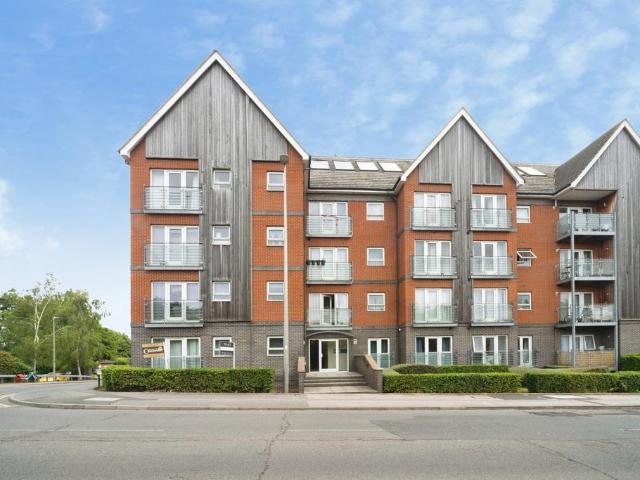 Flat for sale in Bletchley and Fenny Stratford, Fenny Stratford