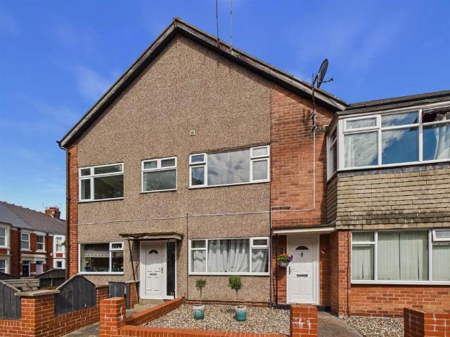 Flat for sale in Whitley Bay, North Tyneside