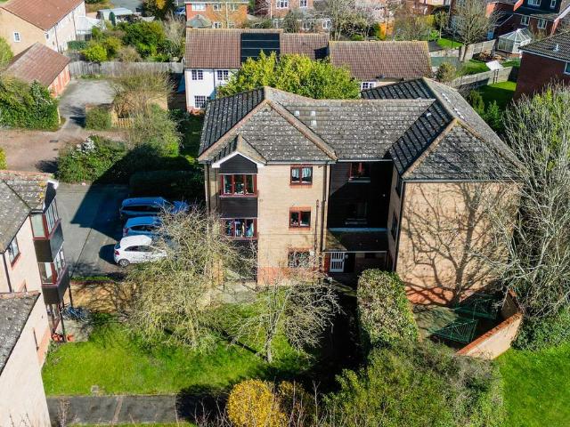 Flat for sale in Arrington, Cambridgeshire