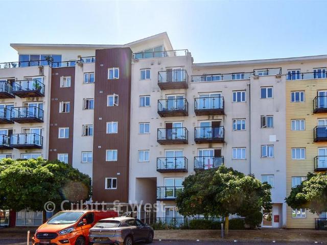 Flat for sale in Eastney, City Of Portsmouth