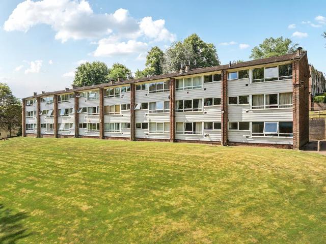 Flat for sale in Chapel Allerton, West Yorkshire