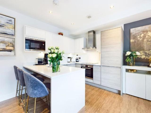 Flat for sale in Two Mills, Cheshire