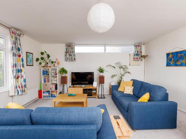 Flat for sale in Feckenham, City Of Bristol