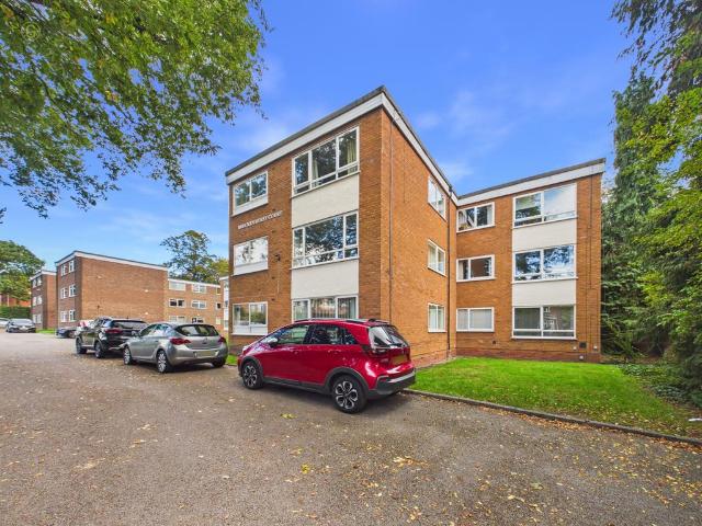 Flat for sale in Wylde Green, Birmingham