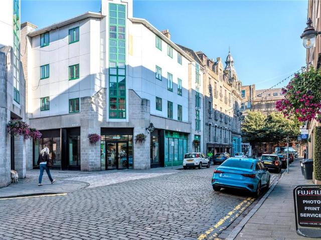 Flat for sale in Central Waterfront, Dundee