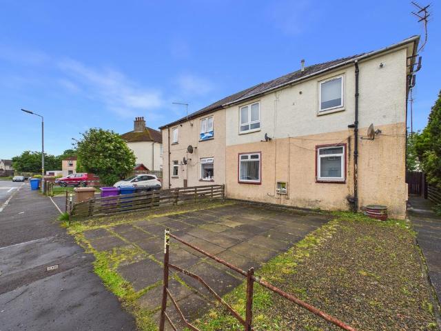 Flat for sale in Kilwinning, Scotland