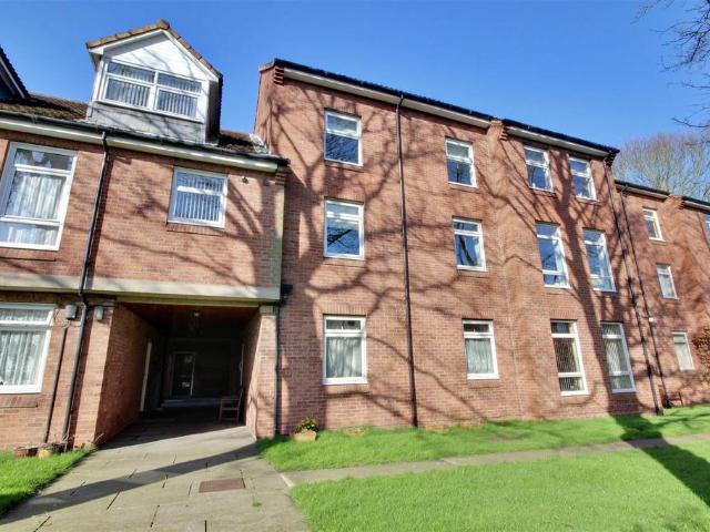 Flat for sale in Beverley, East Riding Of Yorkshire