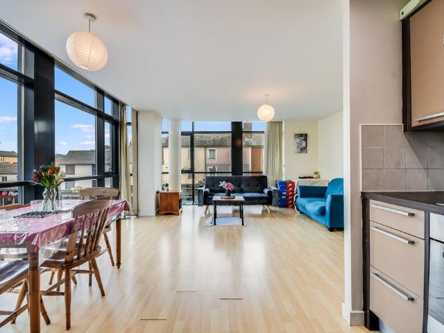 Flat for sale in Moulsham, Chelmsford