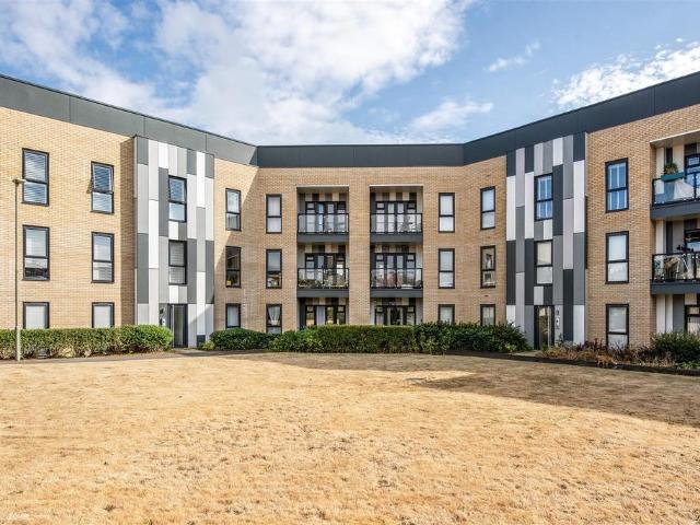 Flat for sale in East Anton, Barton Stacey