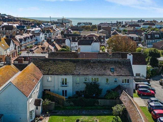 Flat for sale in Rottingdean