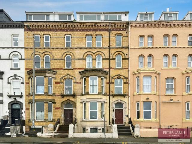 Flat for sale in Rhyl, Wales