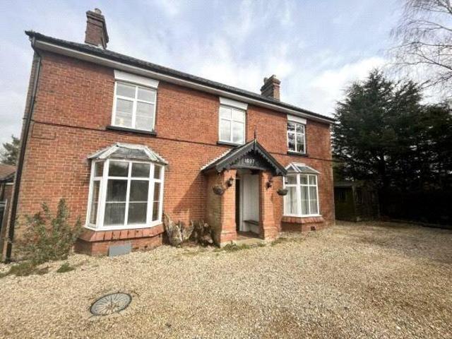 Flat for sale in Comers, Norfolk