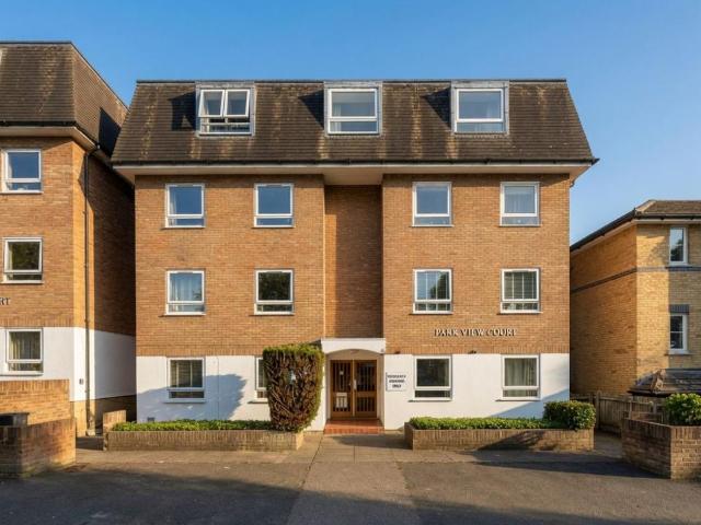 Flat for sale in London Borough of Lewisham, Greater London