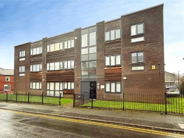 Flat for sale in Newtown, Salford