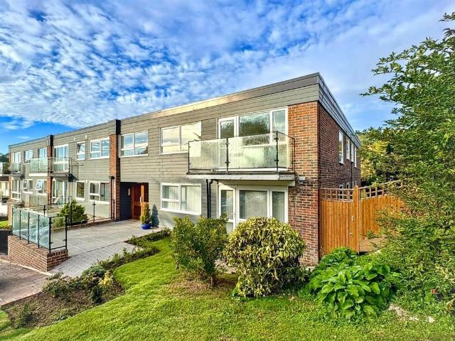 Flat for sale in Ratton Village, Eastbourne