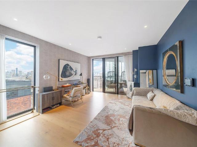 Flat for sale in City of Westminster, Greater London