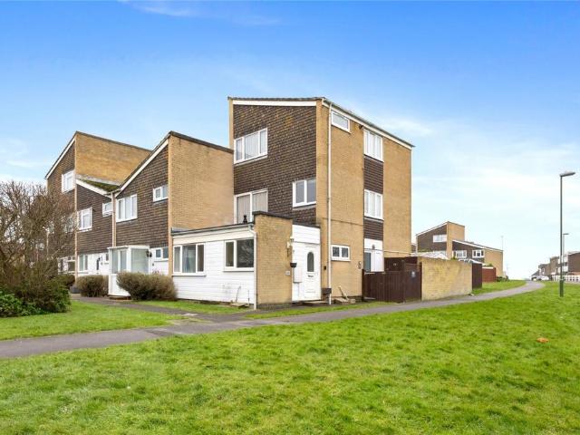 Flat for sale in Fishersgate, West Sussex