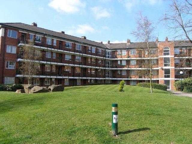 Flat for sale in Salford, Greater Manchester