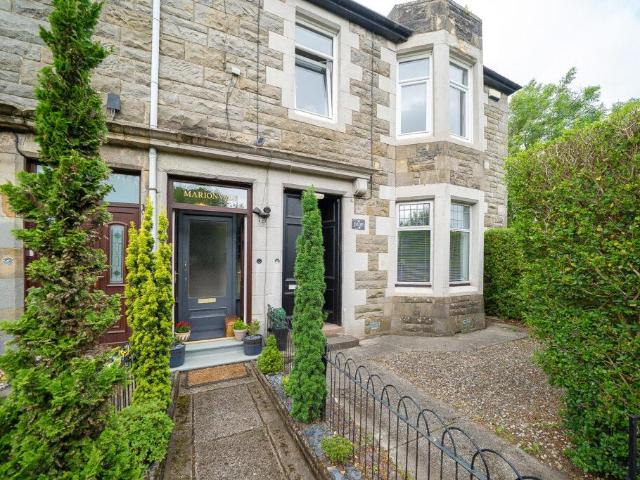 Flat for sale in Clydebank, Radnor Park