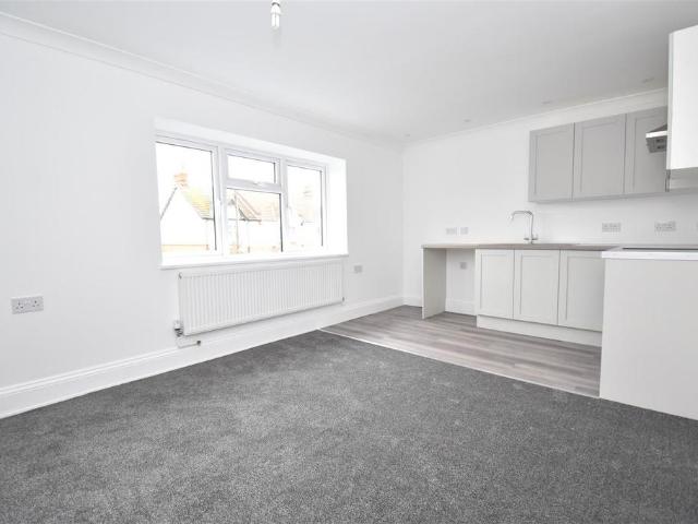 Flat for sale in Barling, Isle Of Man
