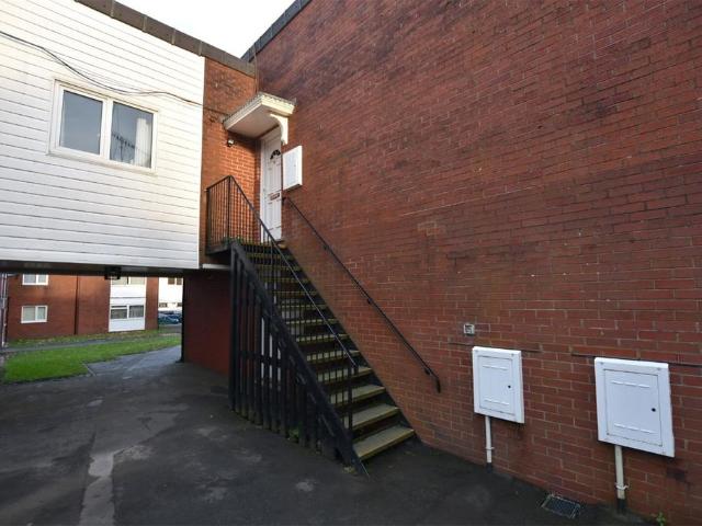 Flat for sale in Woodnook, Backburn