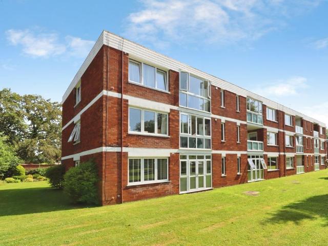Flat for sale in Winterbourne, Frenchay