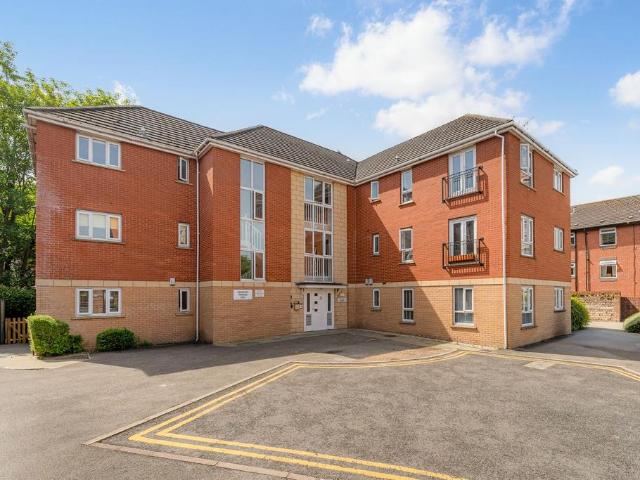 Flat for sale in Newtown, Two Mills