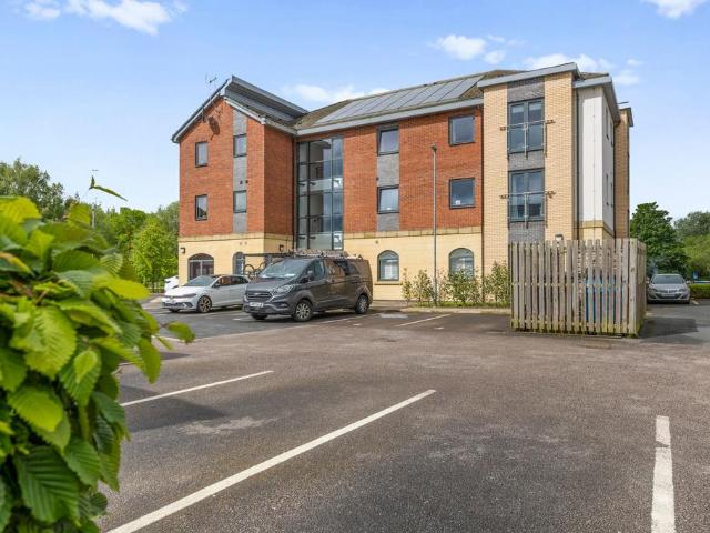 Flat for sale in Pennington Wharf, Wigan
