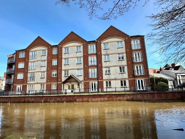 Flat for sale in Baswich, Staffordshire