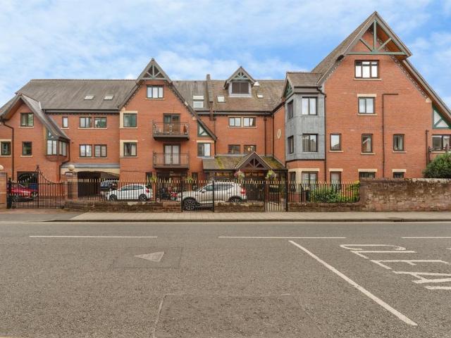 Flat for sale in Newtown, Two Mills