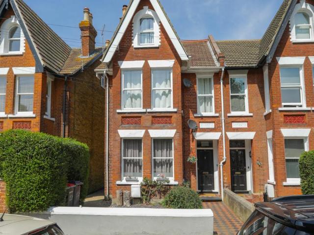Flat for sale in Mickleburgh Hill, The Bridge