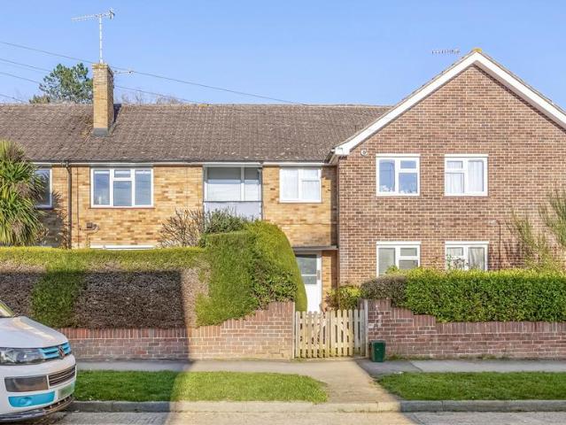 Flat for sale in Reigate, Reigate and Banstead