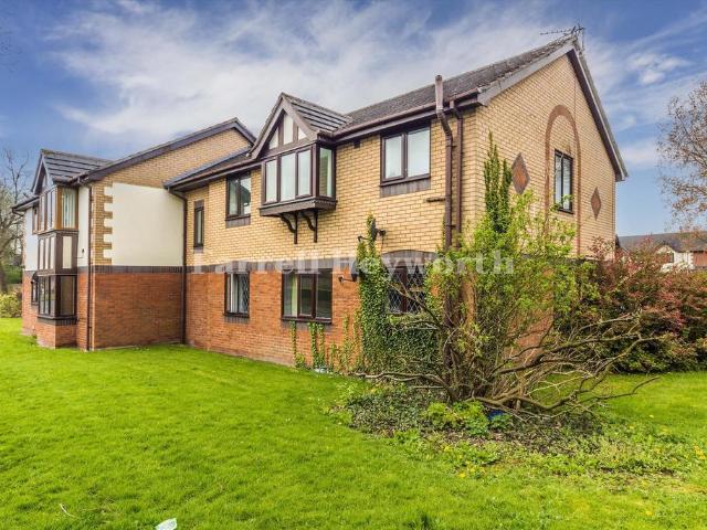 Flat for sale in Larches, Preston