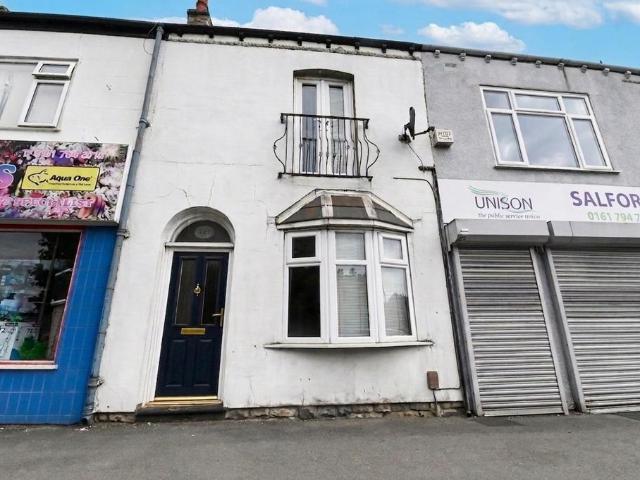 Flat for sale in Wardley, Salford