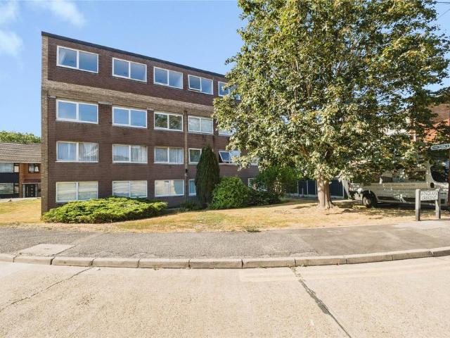 Flat for sale in Brook Street, Navestock Side
