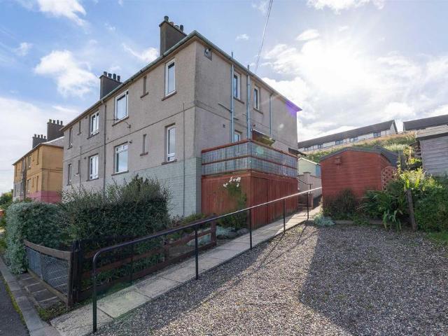 Flat for sale in Newburgh, Scotland