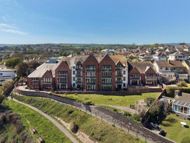 Flat for sale in Dawlish, Bridford